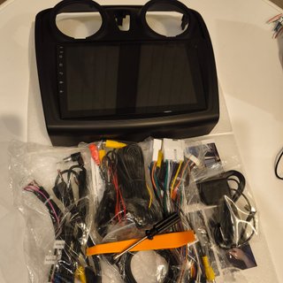 Radio Android 15 Dacia Sandero 2 CarPlay 2+64G