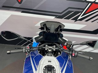 BMW M 1000 XR TRICOLOR