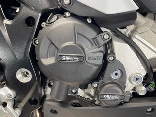 BMW M 1000 XR TRICOLOR