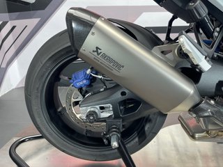BMW M 1000 XR TRICOLOR