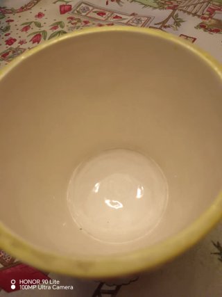 Tazzona in ceramica con fiori