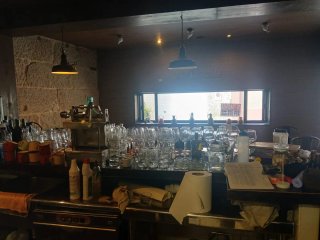 TRASPASO RESTAURANTE FUNCIONANDO  EN EL GROVE. POR