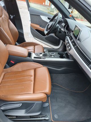 Audi A4 2.0 TDI 122CV AVANT VIRTUAL AÑO 2017