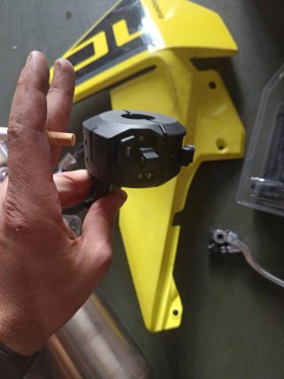 Tubo de escape Husqvarna 701