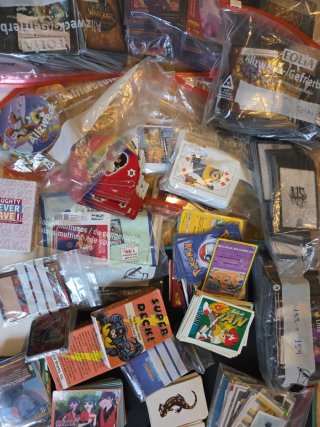 Lote cromos y pegatinas varios