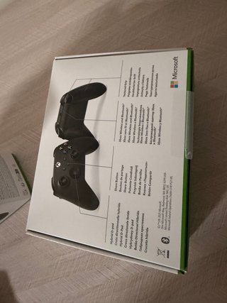 Mando Xbox Carbon Black