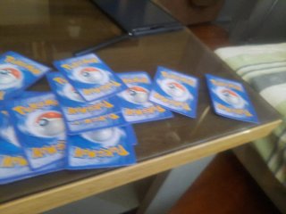 41 Cartas Pokémon + Reshiram EX