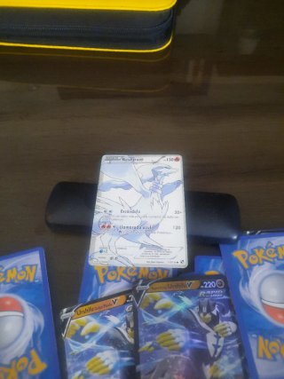 41 Cartas Pokémon + Reshiram EX
