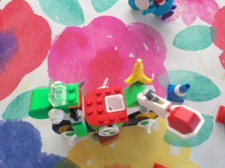 Set original LEGO Super Mario 71443 Moto de Yoshi