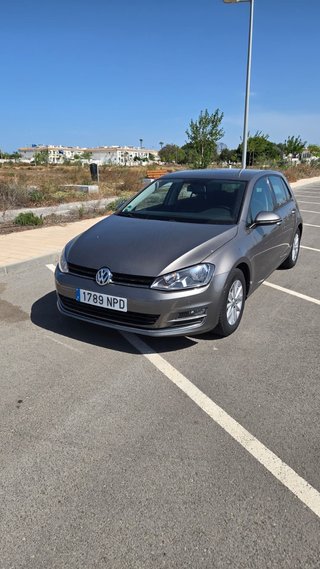 Volkswagen Golf 1.2 TSI