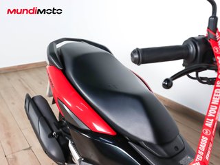 YAMAHA NMAX