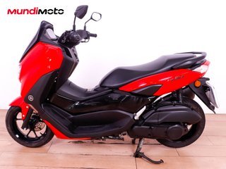YAMAHA NMAX