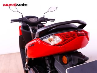 YAMAHA NMAX