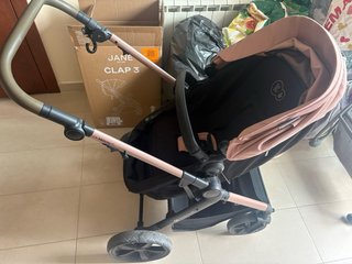 Carrozza per neonati adattabile (ovetto e seggiolino)