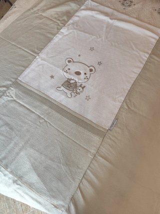 Colcha, chichonera y cojín cuna Osito Star Pirulos