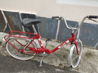 Bicicleta GAC infantil roja