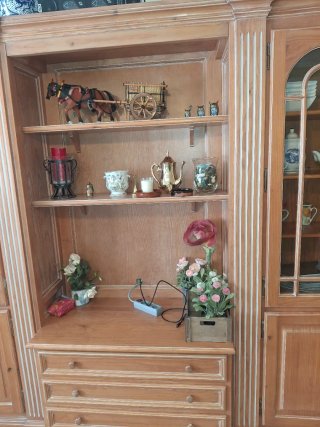 Mueble comedor madera maciza