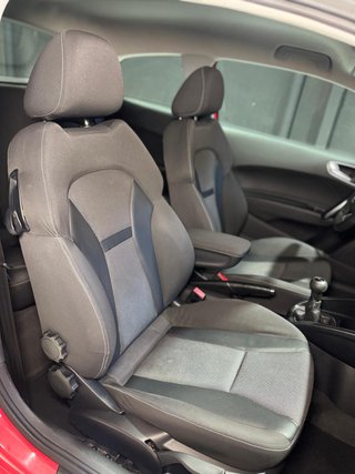 AUDI A1 1.6 TDI 105cv Ambition