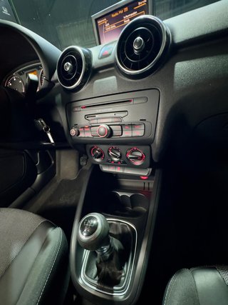 AUDI A1 1.6 TDI 105cv Ambition