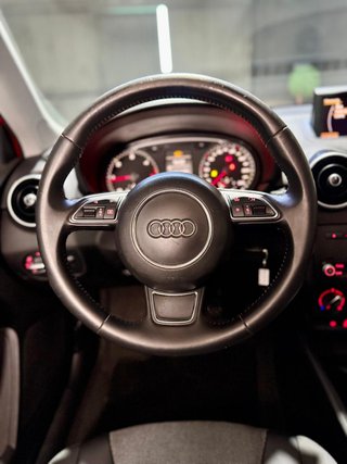 AUDI A1 1.6 TDI 105cv Ambition