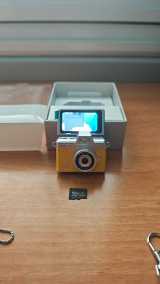 Cámara digital lk-027 + tarjeta microSD 64GB