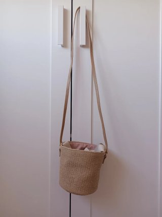 Bolso de rafia beige