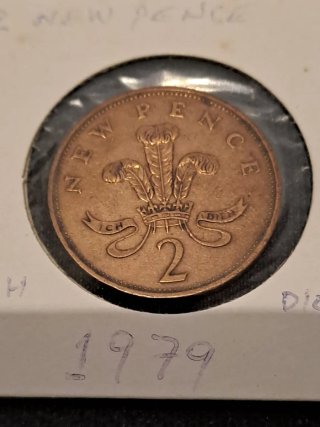 Lote 3 Monedas Inglesas: 2p 1979, 2p 1981, 1p 2002