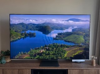 Samsung QLED 65 4K 100Hz Smart TV