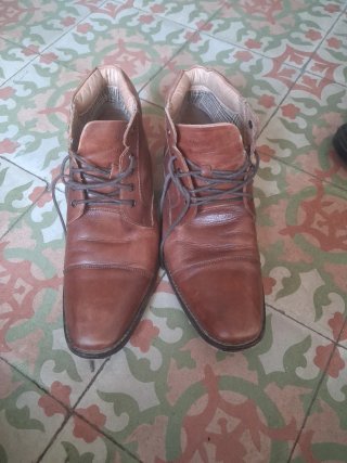 Botines de Piel Marrón Hush Puppies