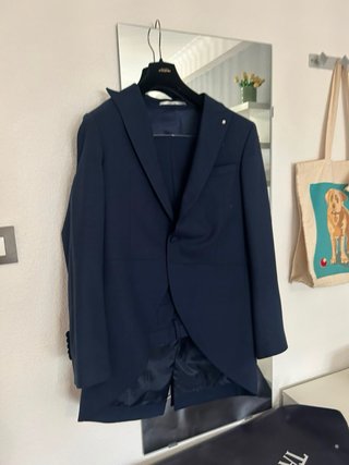 Traje Chaqué corto novio azul marino