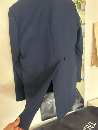 Traje Chaqué corto novio azul marino