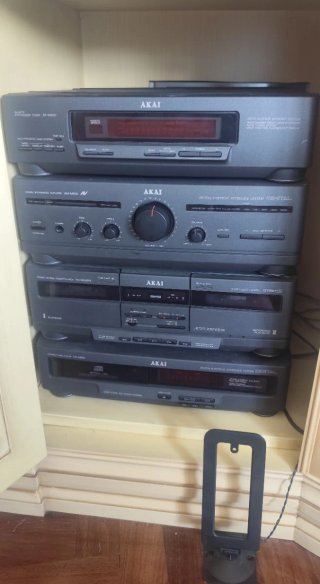 Equipo de música Akai AT-M630 AM-M630 HX-M630W