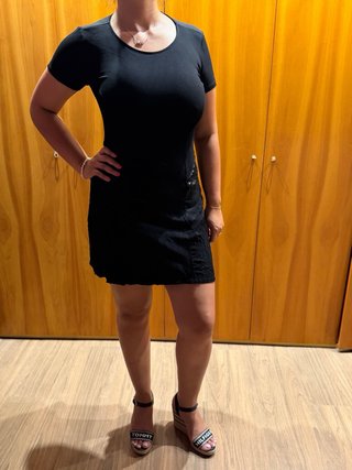 Vestido Negro Desigual Talla M