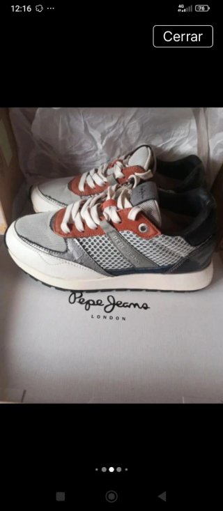 Zapatillas Pepe Jeans grises y blancas