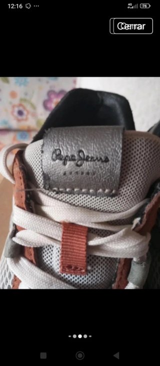 Zapatillas Pepe Jeans grises y blancas