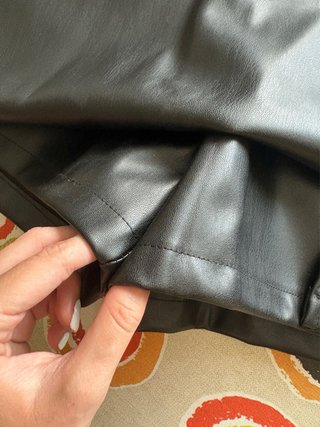 Minifalda pantalón cuero fiesta