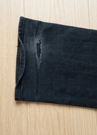 Jeans negros H&M BIB (Talla 48 / 18) – Corte recto