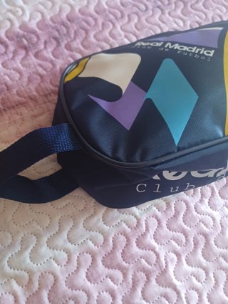 Bolsa zapatillas Real Madrid nuevo sin etiquetas.