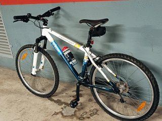BICICLETA MONTAÑA 26 MARCA B'TWIN 5XC - TALLA :M
