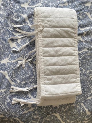 Cuna Ikea Blanca con Colchón y Protector
