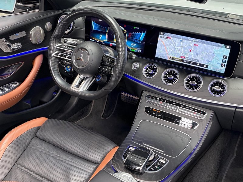 Mercedes-Benz Clase E Mercedes-AMG E 53 4MATIC+ Cabrio 2022, foto 10