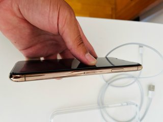 iPhone 11 Pro Max 64GB dorado