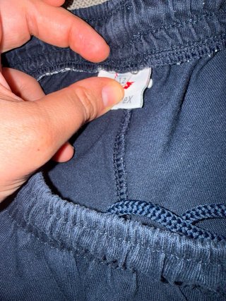 Pantalon corto Trilema