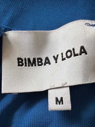Vestido de color azul rey de Bimba y Lola. Talla M