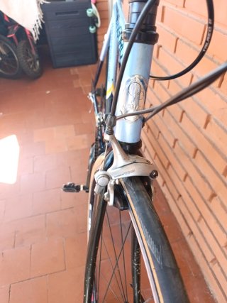 Bicicleta carretera pinarello angliru