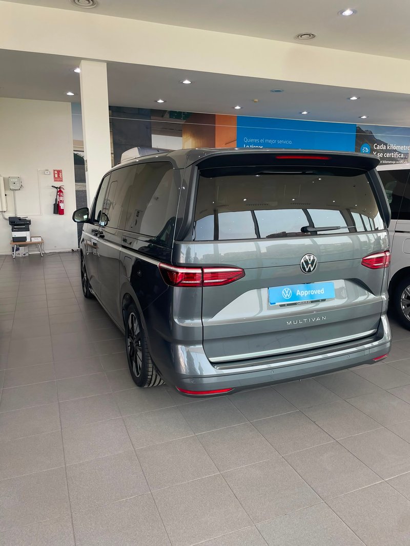 Volkswagen Multivan Style 2.0 TDI 2025, foto 4