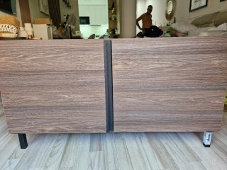 Mueble de Tv color marrón oscuro