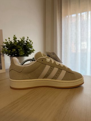 Adidas Campus 00s