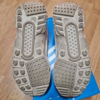 Adidas ZX 22 Boost Talla 44 Gris Blanco