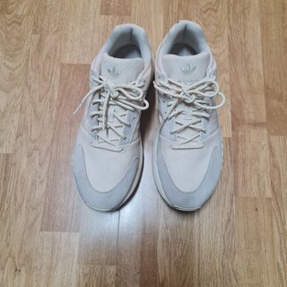 Adidas ZX 22 Boost Talla 44 Gris Blanco